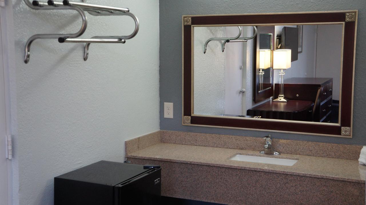 Hotel Riverview 2*